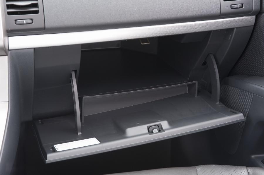  Nissan Sentra 2010 года  (фото 6 из 68)